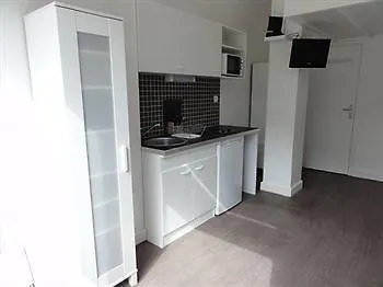 Phenicio Montrouge 2*