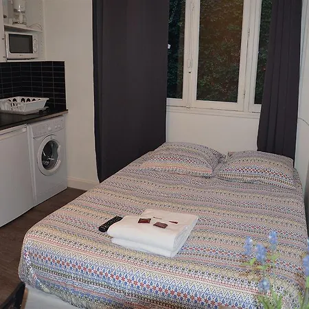 Phenicio Montrouge